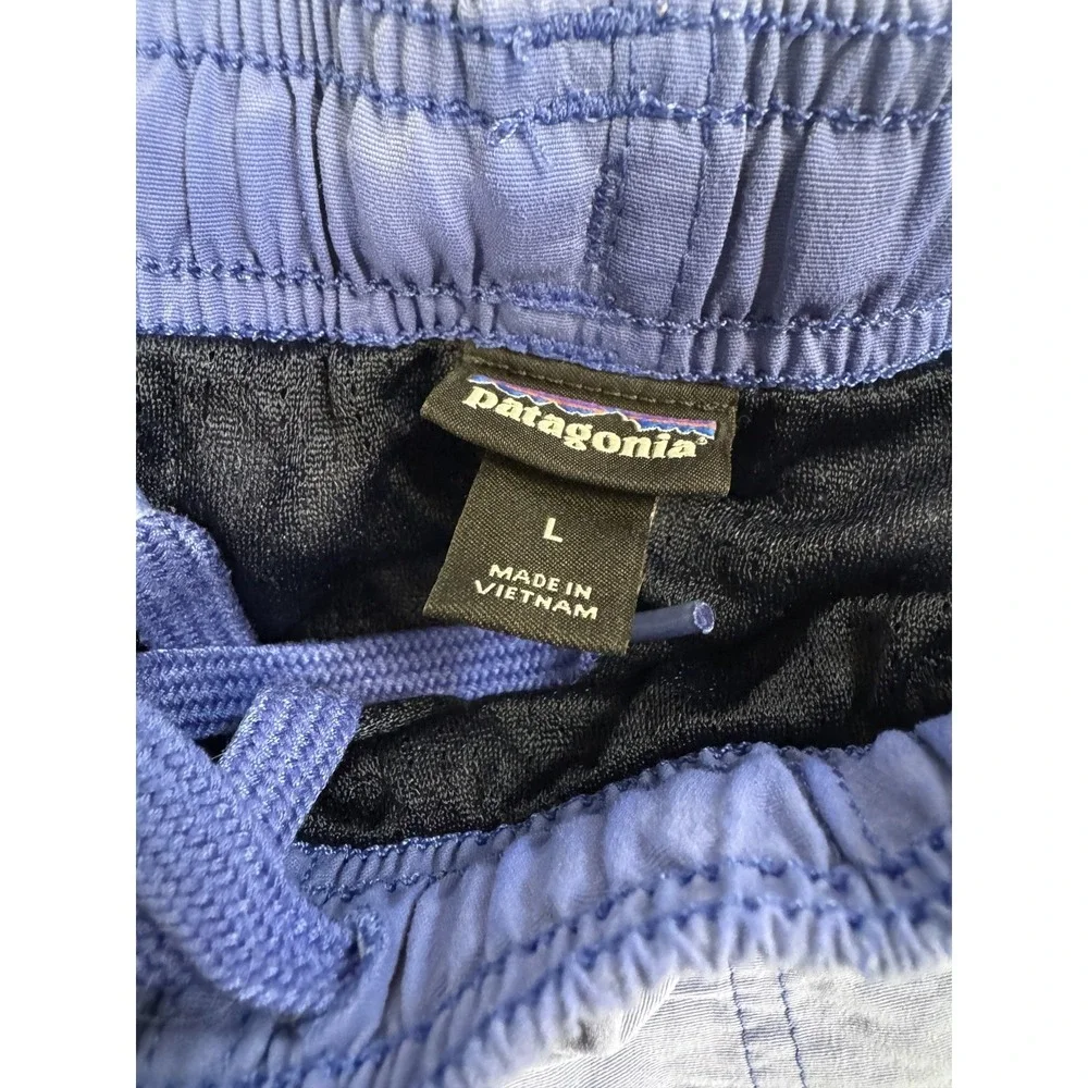 Patagonia dive into